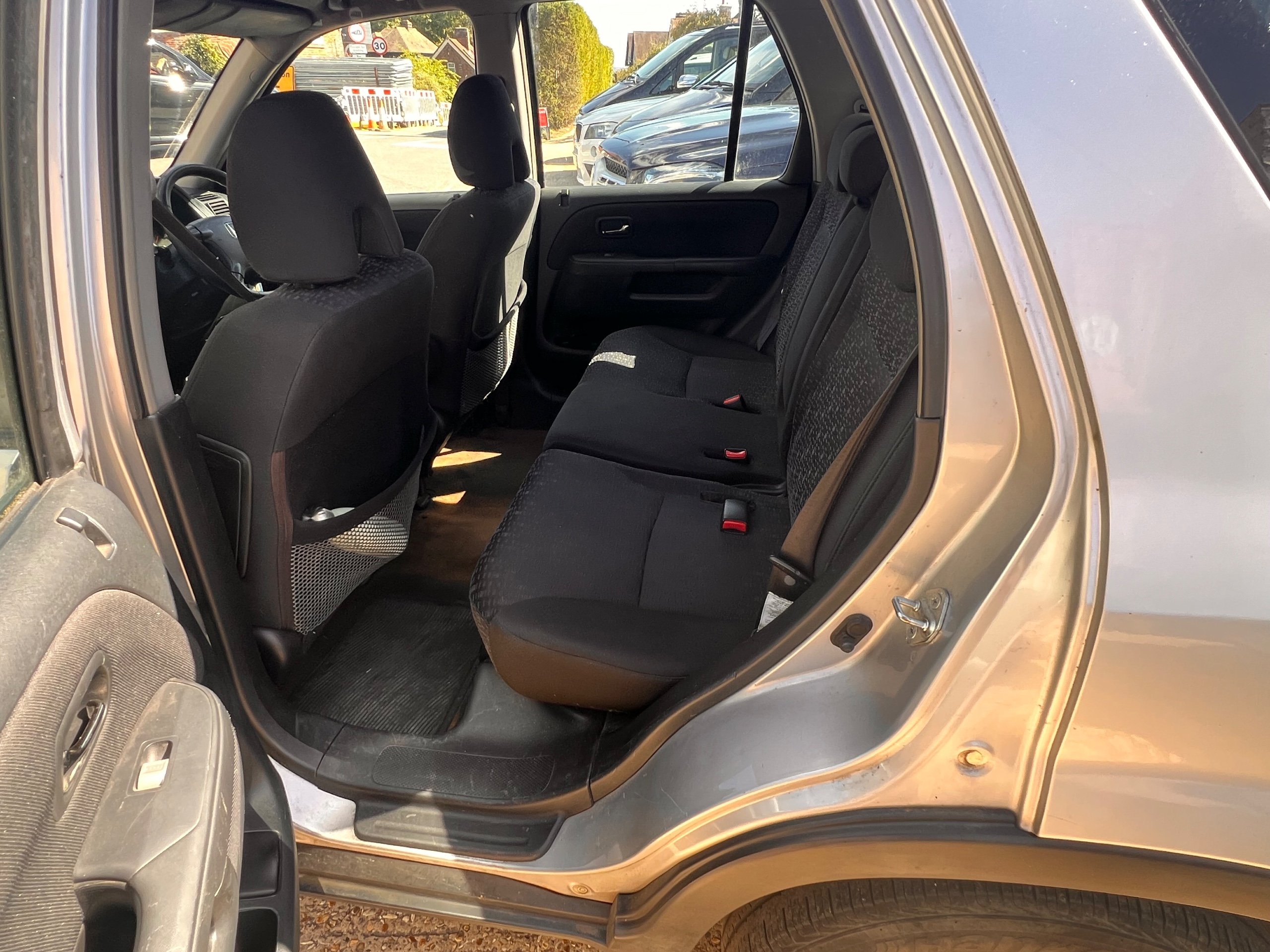2006 Honda CR-V 2.2 i-CDTi Sport SUV 5dr Diesel Manual (177 g/km, 138 bhp)