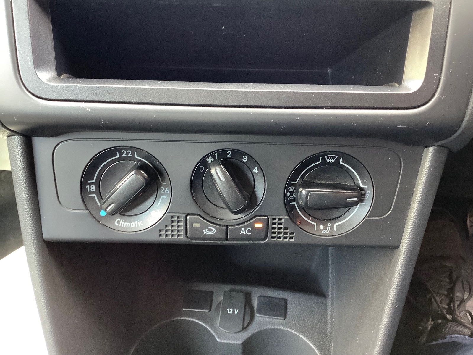 2010 Volkswagen Polo S A/C 5 Door