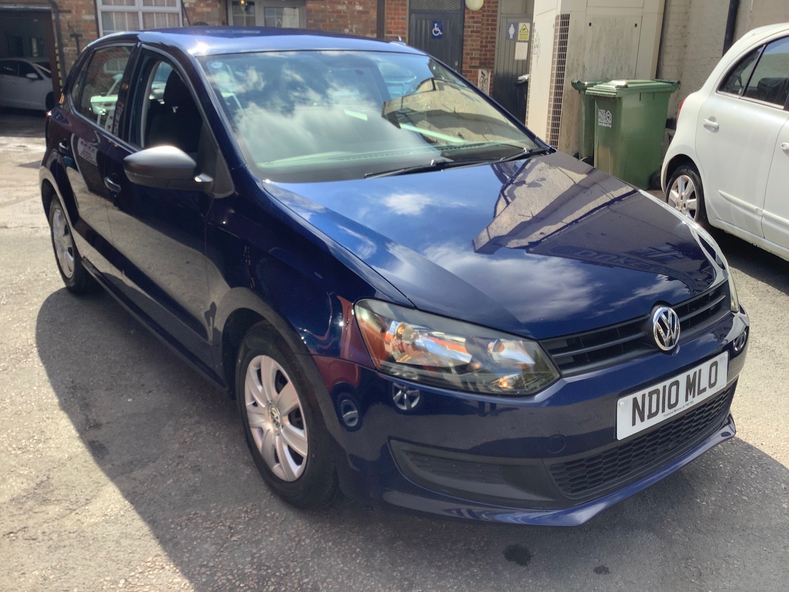 2010 Volkswagen Polo S A/C 5 Door