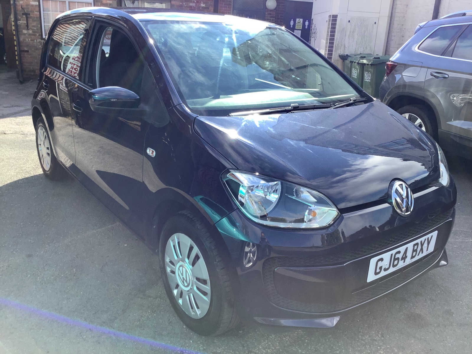 2014 Volkswagen UP MOVE UP £20 Road Tax