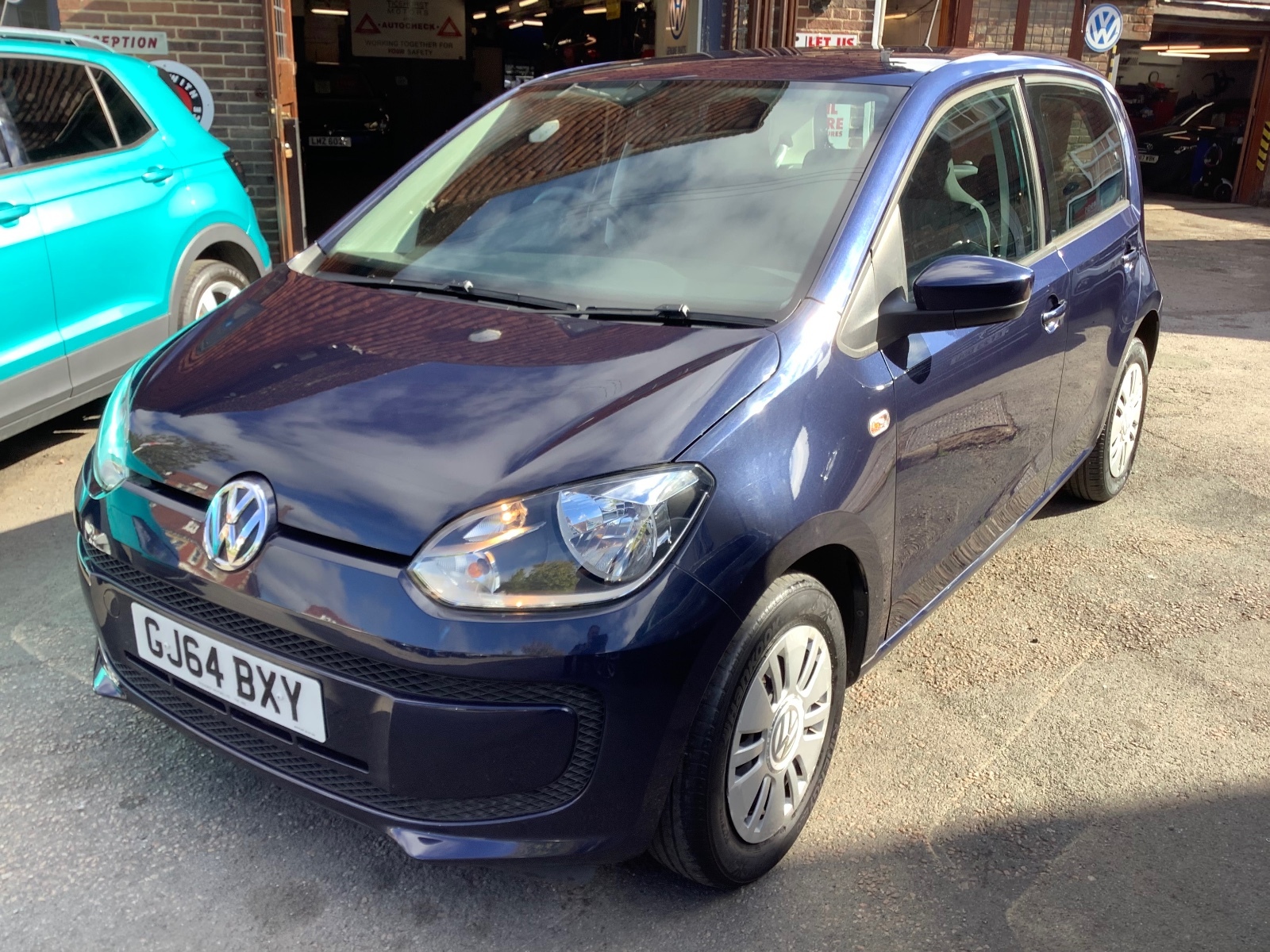 2014 Volkswagen UP MOVE UP £20 Road Tax