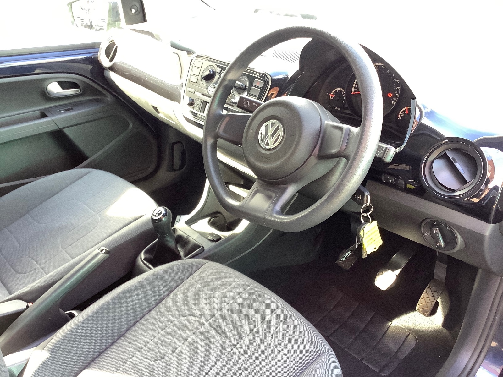 2014 Volkswagen UP MOVE UP £20 Road Tax