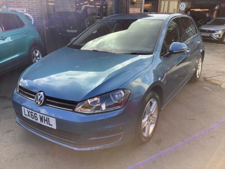 2016 Volkswagen Golf MATCH EDITION TSI DSG BMT