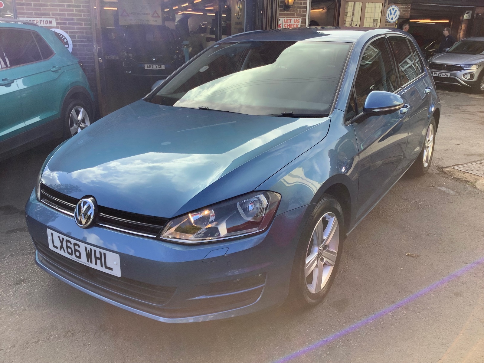 2016 Volkswagen Golf MATCH EDITION TSI DSG BMT