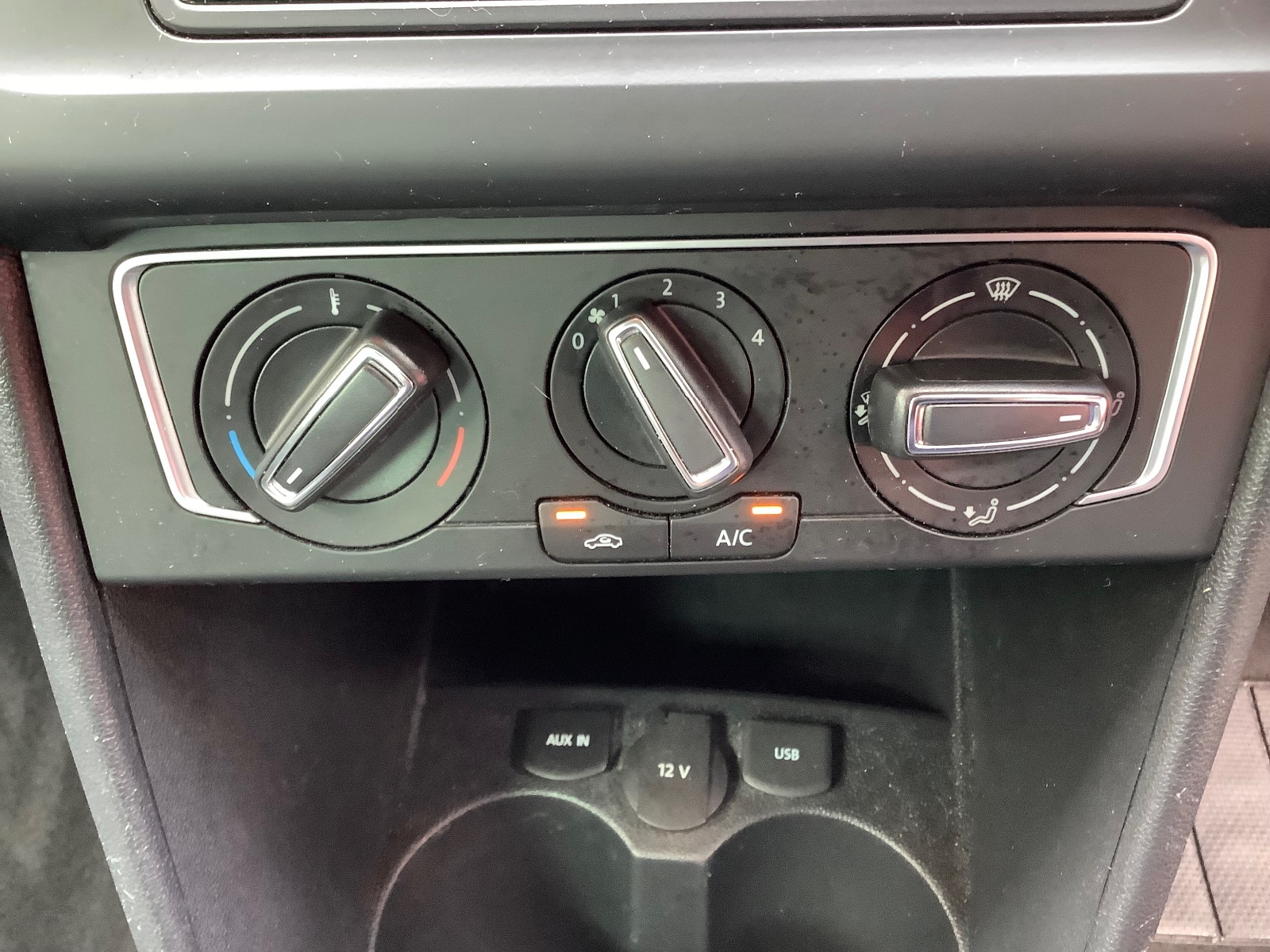 2017 Volkswagen Polo 1.0 MATCH EDITION £20 Road Tax