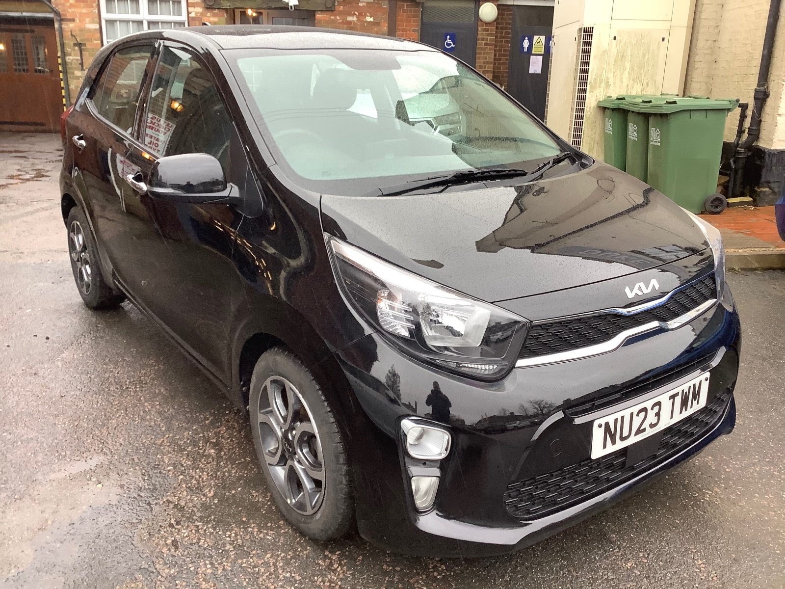 2023 Kia Picanto 3