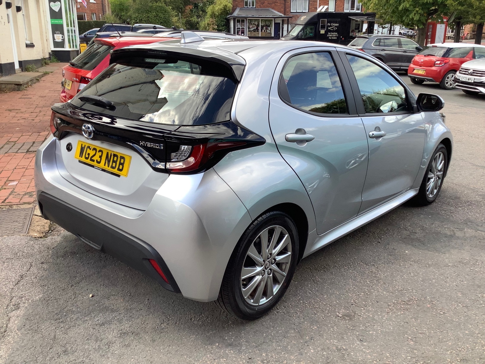 2023 Toyota Yaris ICON FHEV Auto