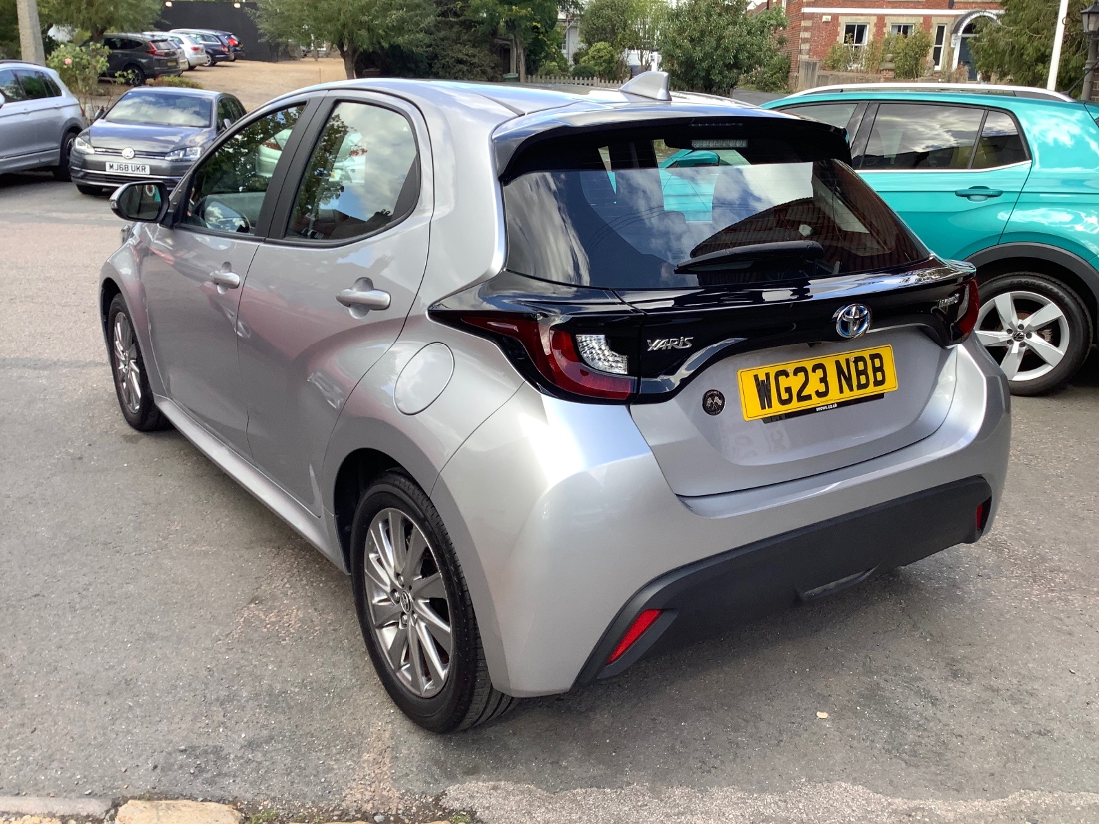 2023 Toyota Yaris ICON FHEV Auto