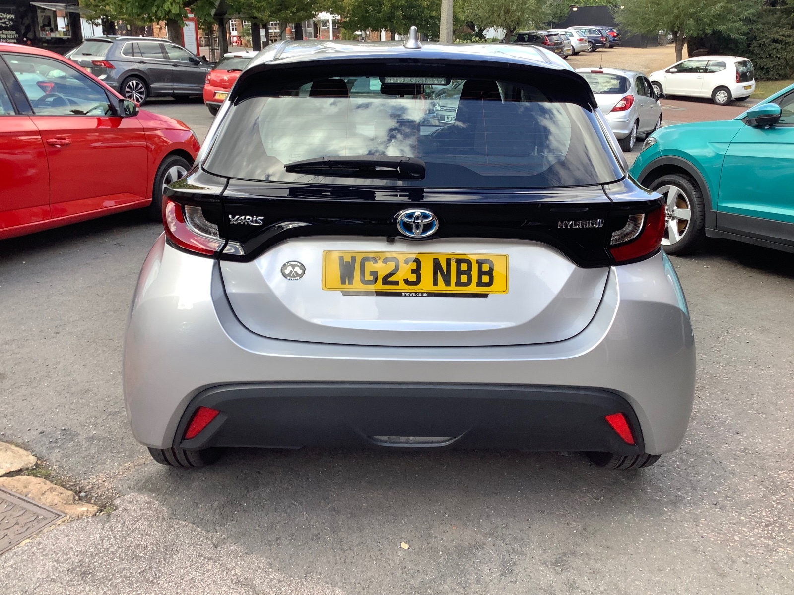 2023 Toyota Yaris ICON FHEV Auto