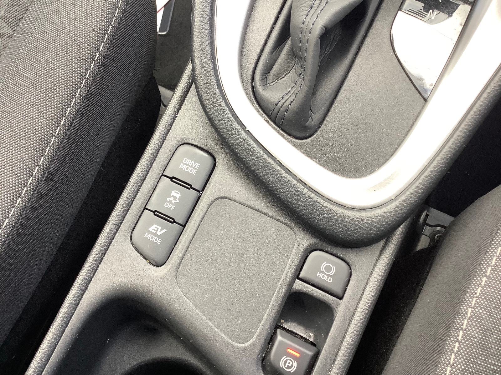 2023 Toyota Yaris ICON FHEV Auto