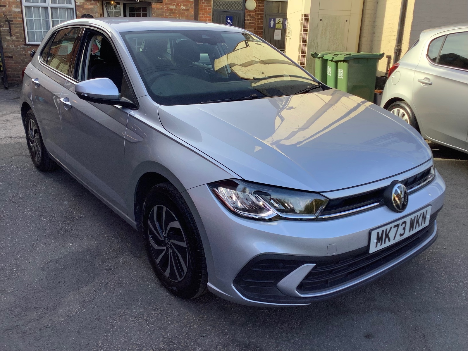 2023 Volkswagen Polo LIFE