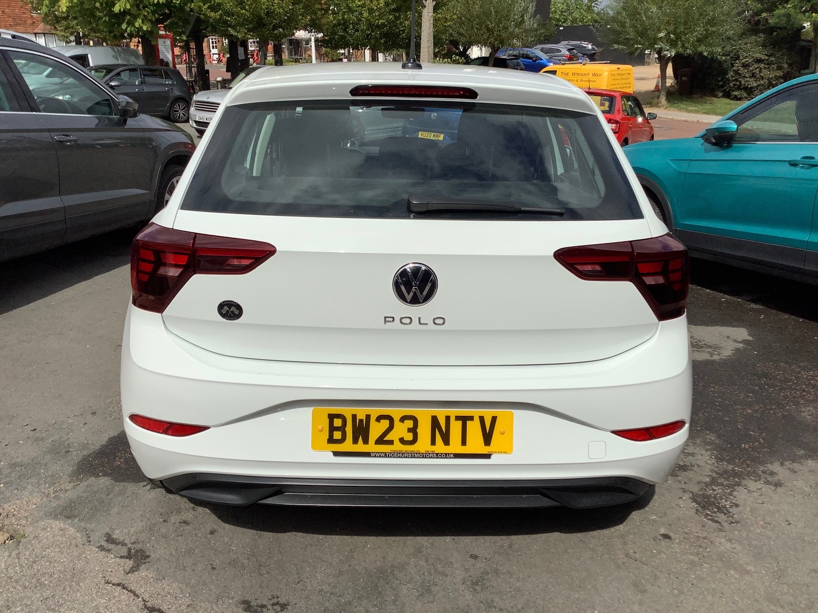 2023 Volkswagen Polo LIFE