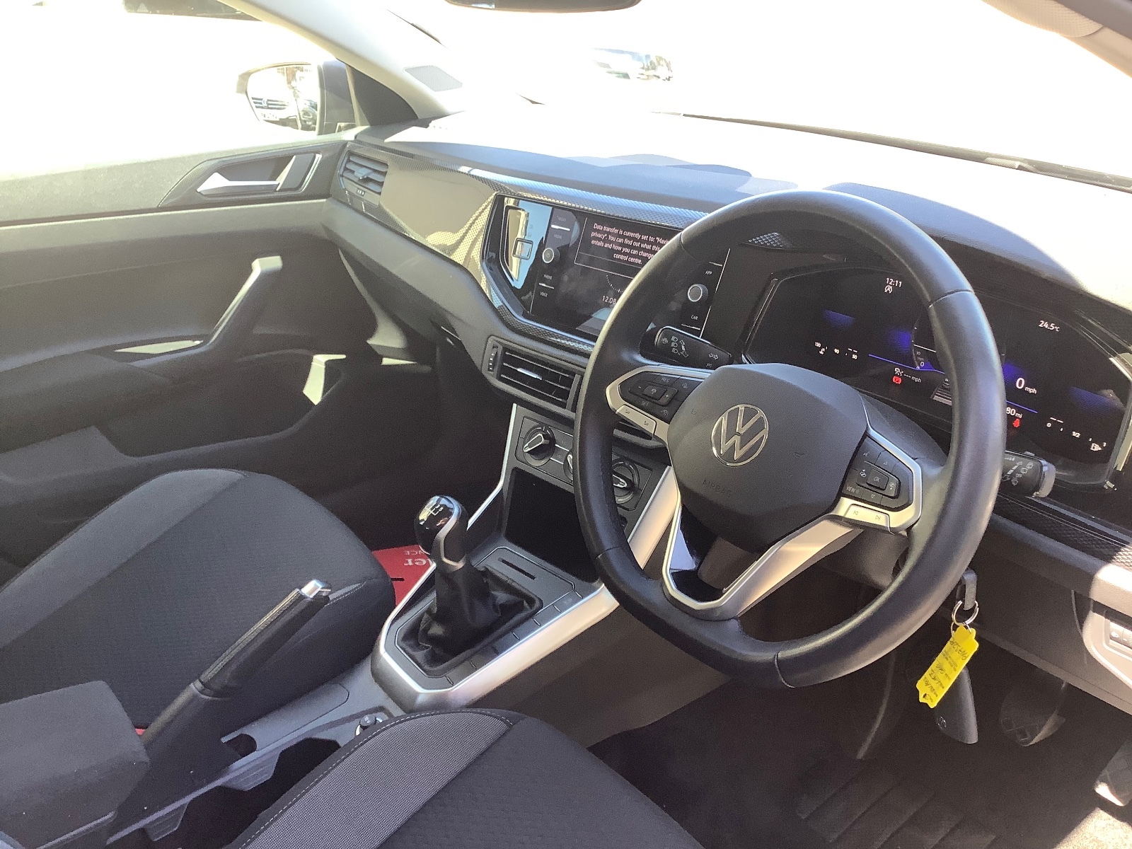 2023 Volkswagen Polo LIFE TSI