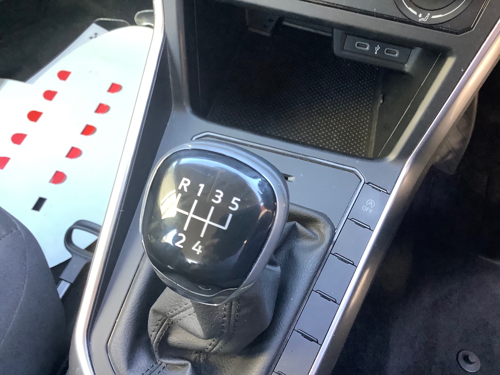2023 Volkswagen Polo LIFE TSI