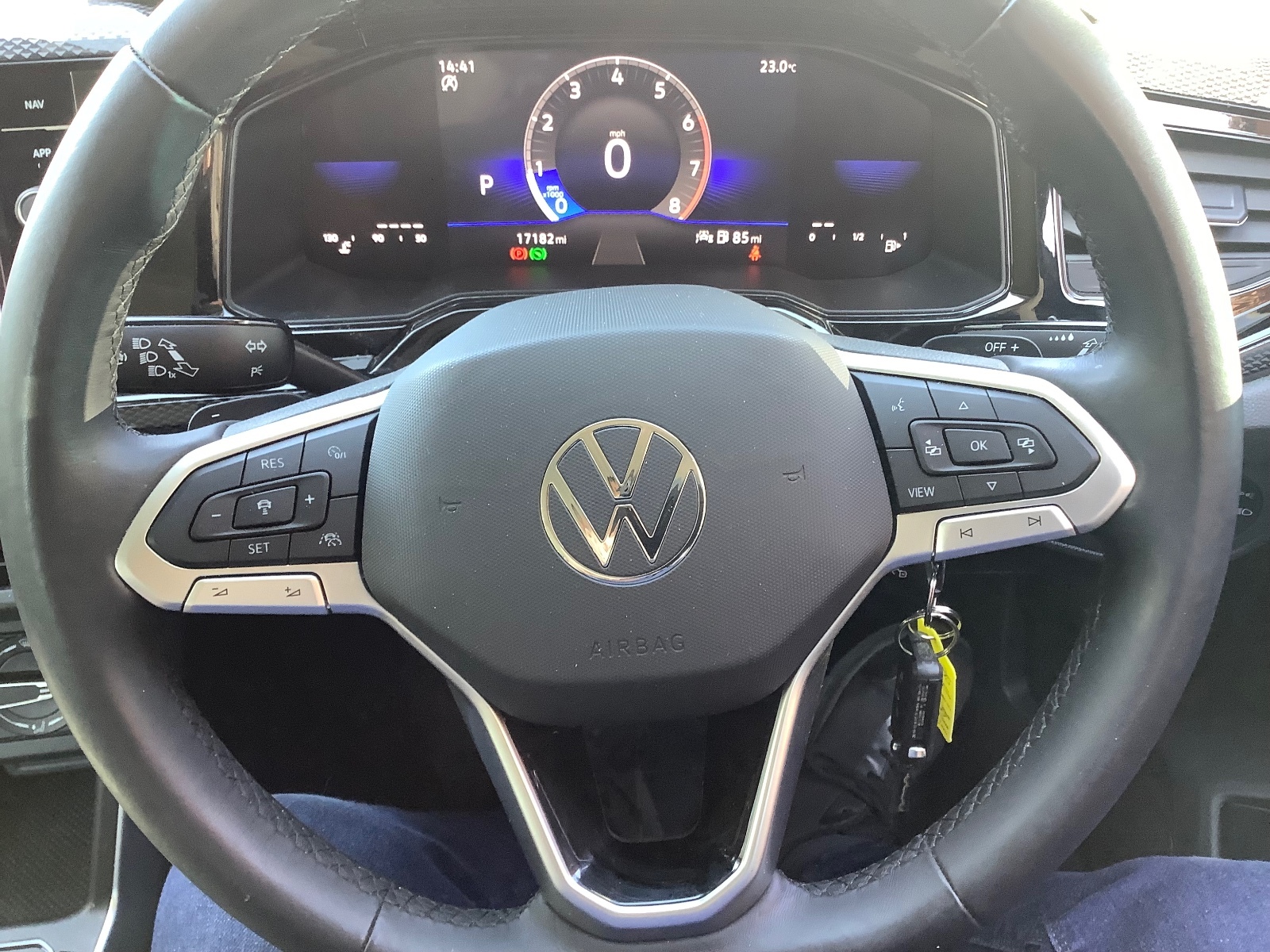 2023 Volkswagen Polo LIFE TSI DSG