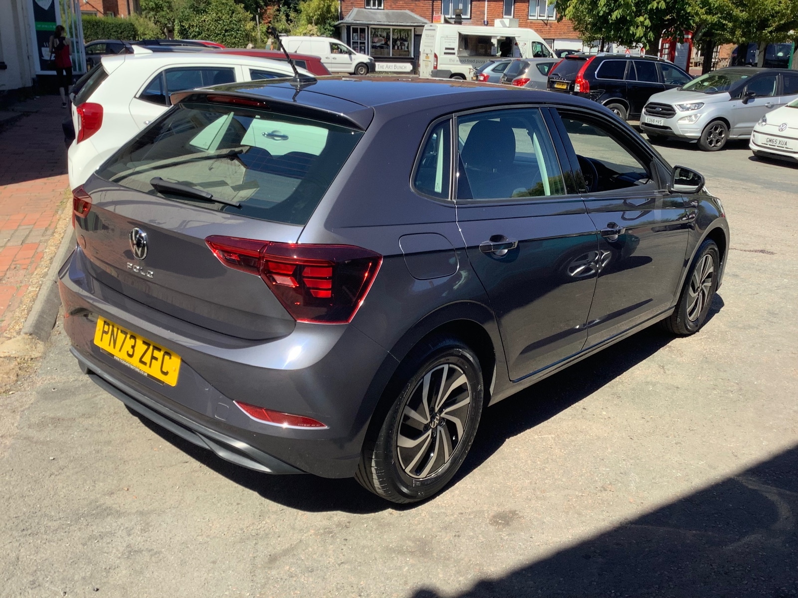 2023 Volkswagen Polo LIFE TSI
