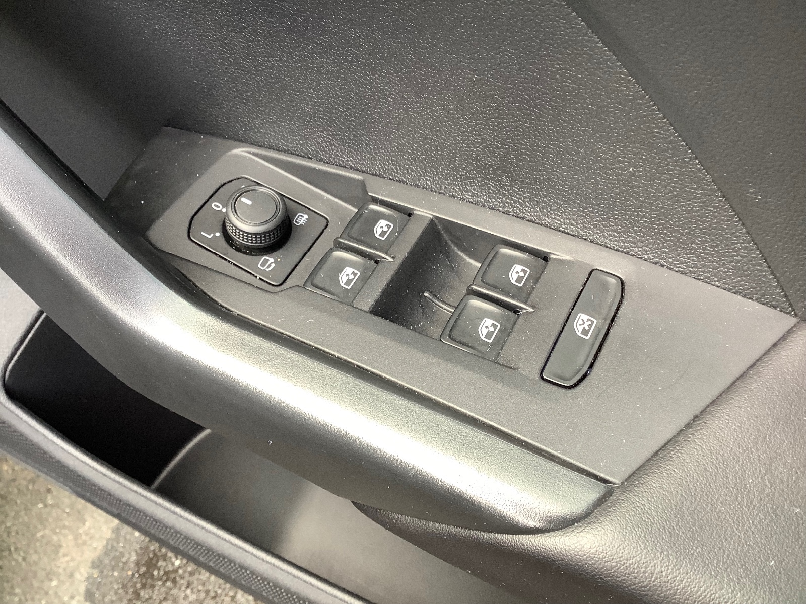 2023 Volkswagen T-cross SE TSI