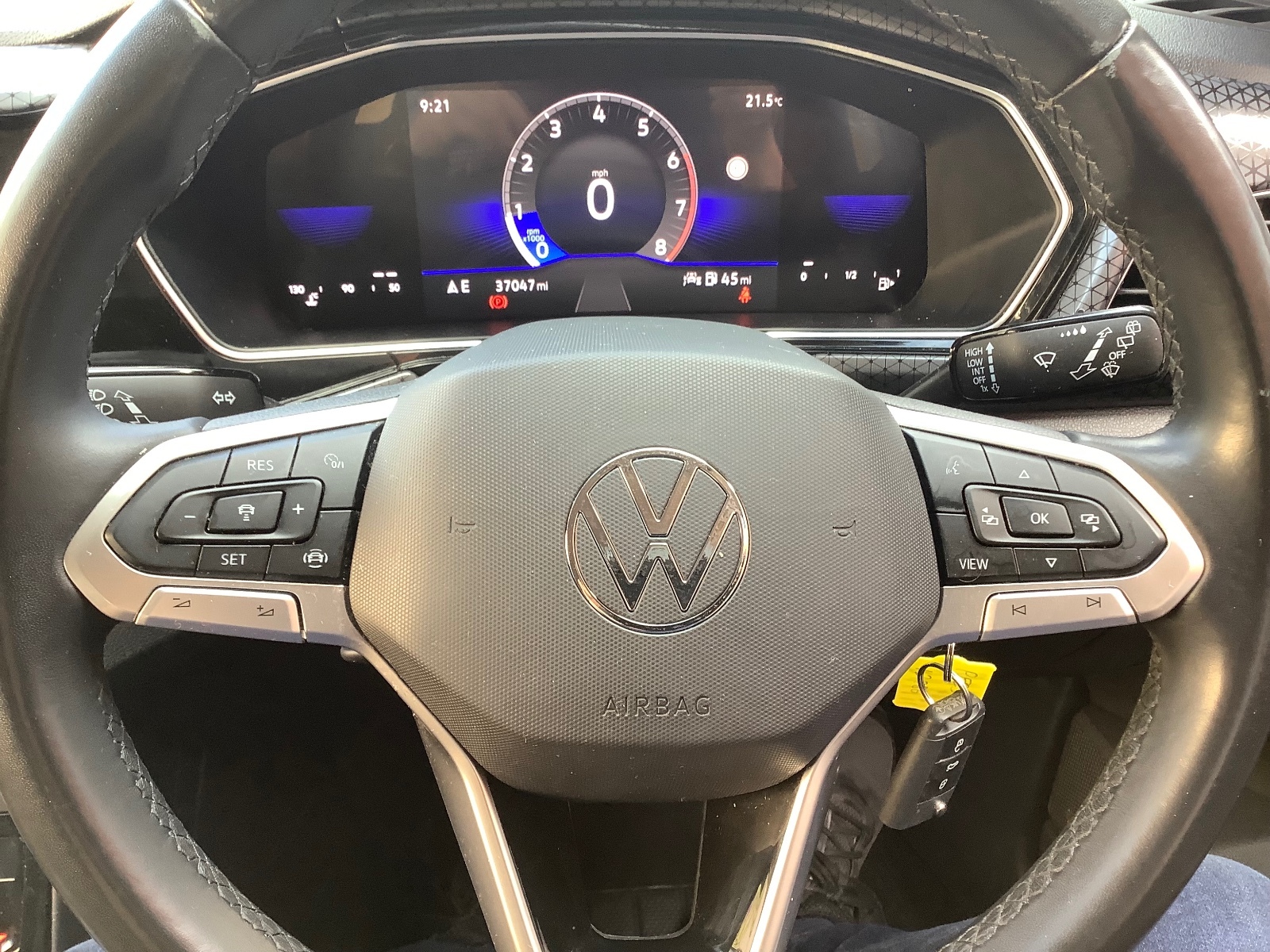 2023 Volkswagen T-cross SEL TSI