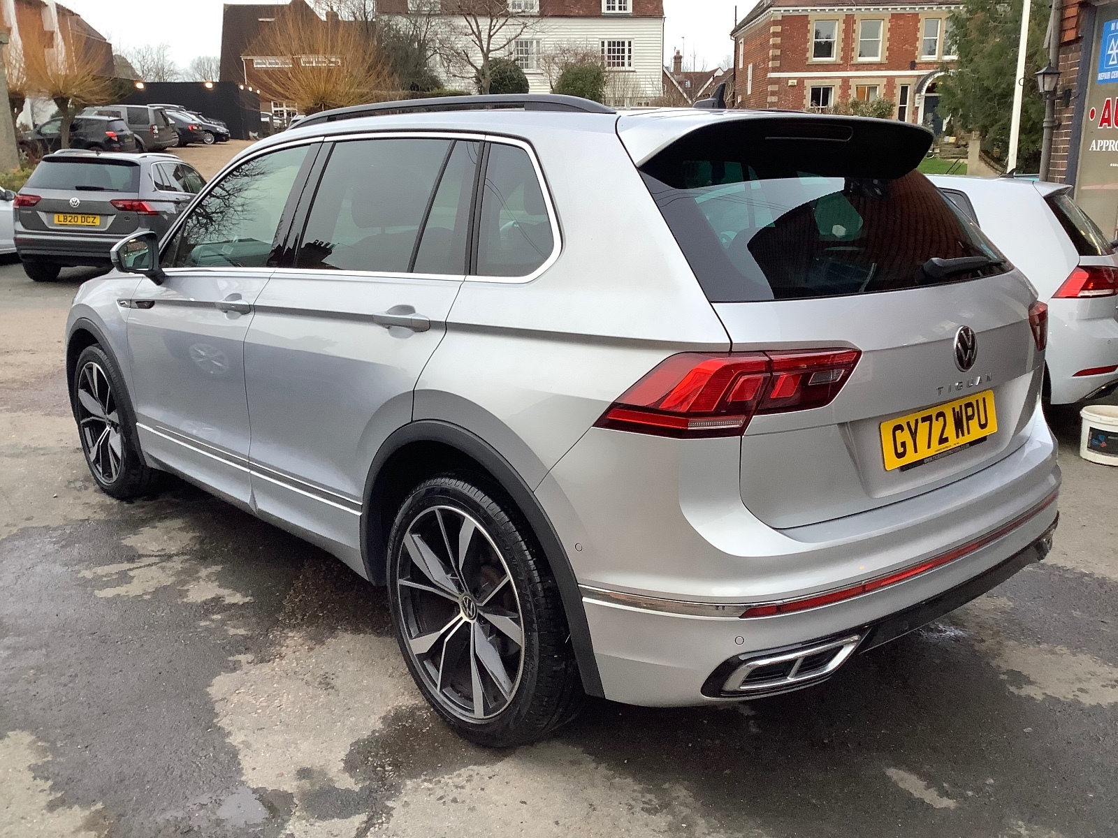 2023 Volkswagen Tiguan R-LINE TSI DSG