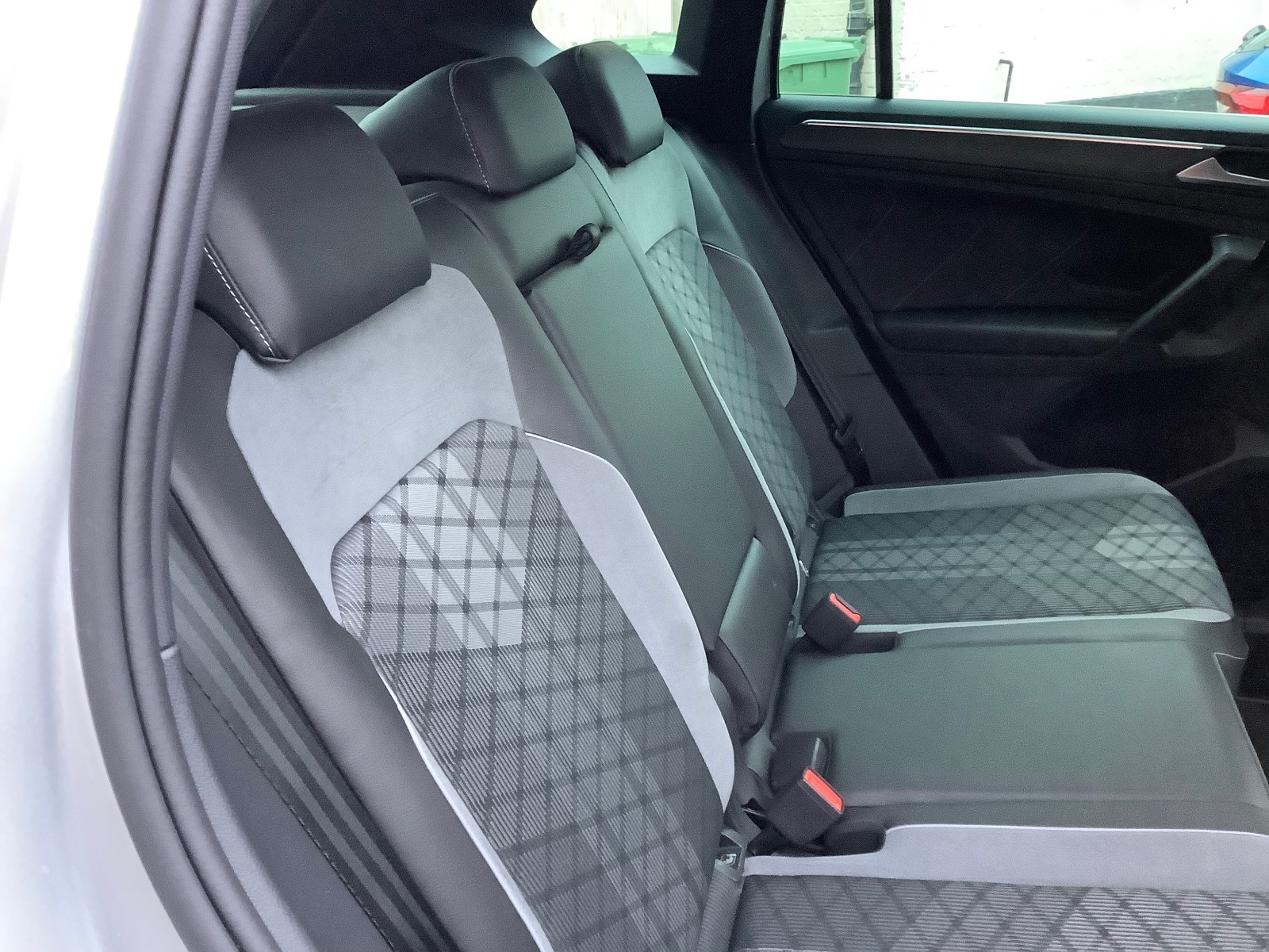 2023 Volkswagen Tiguan R-LINE TSI DSG